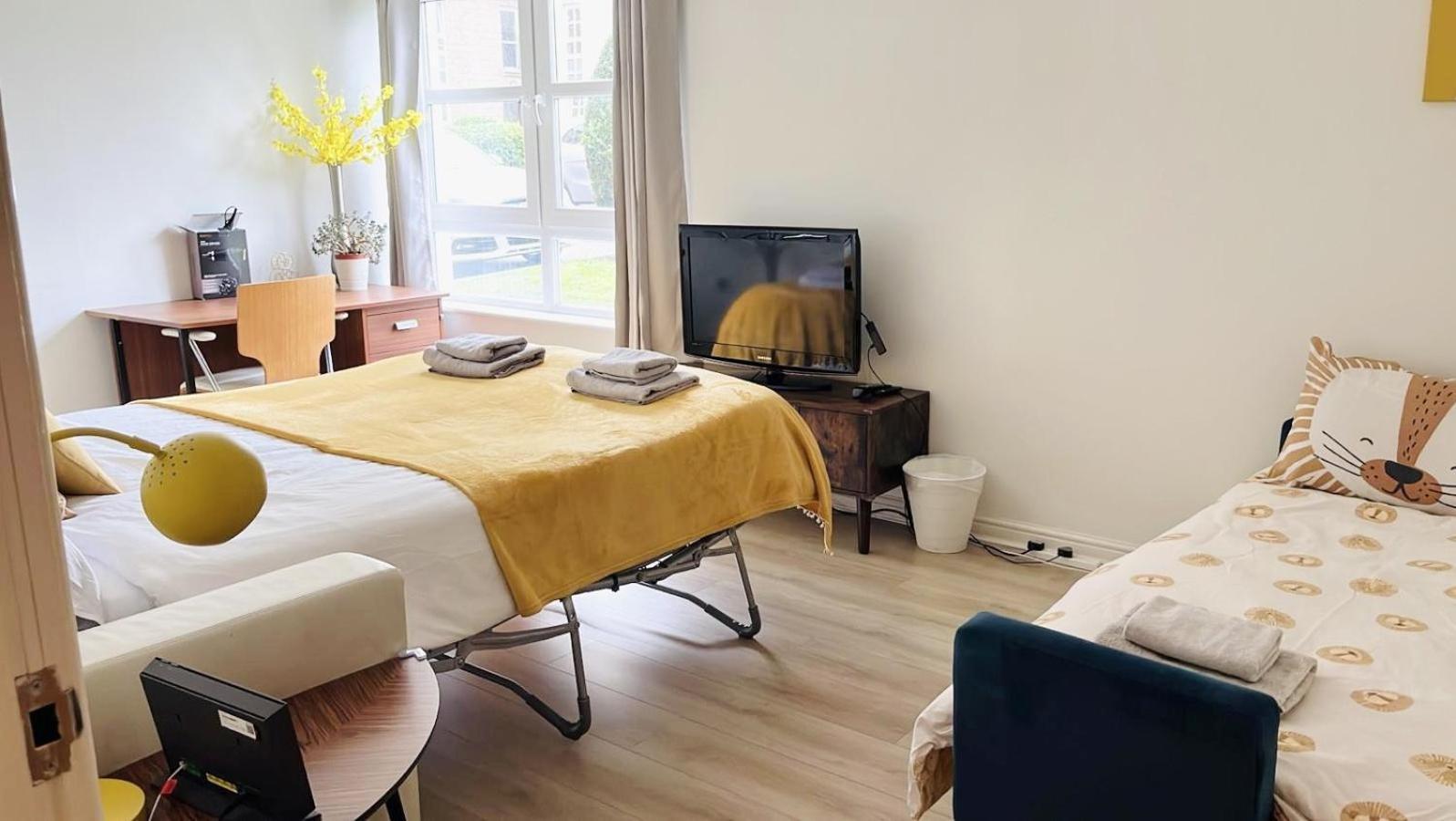 Spacious City Centre Flat Free Parking& Superfast Wifi Edinburgh Dış mekan fotoğraf